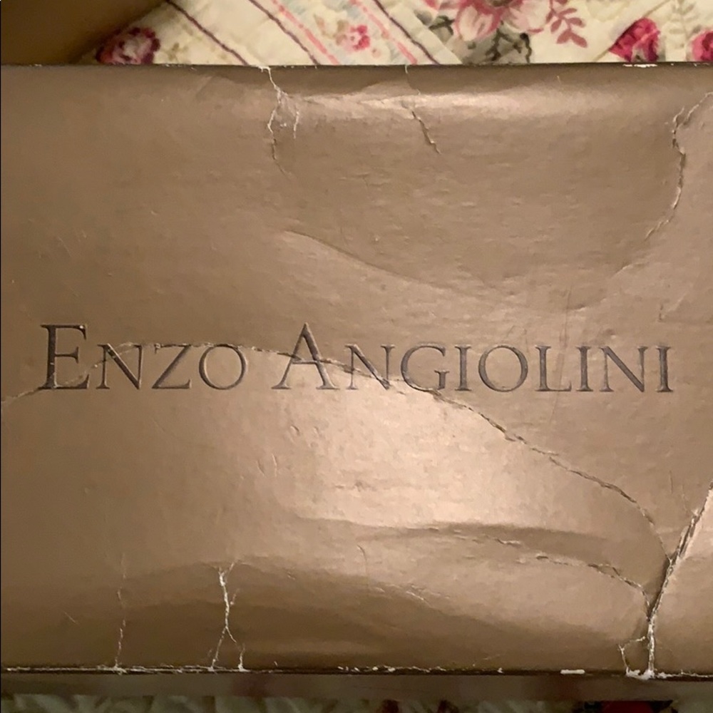 Itailian flat black size 9M